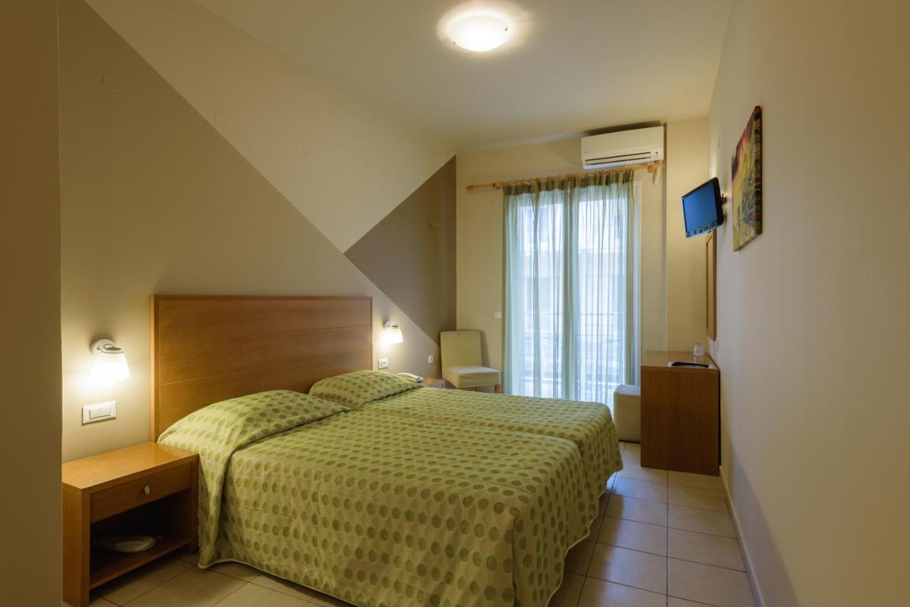 Park Hotel Nafplio Exterior photo