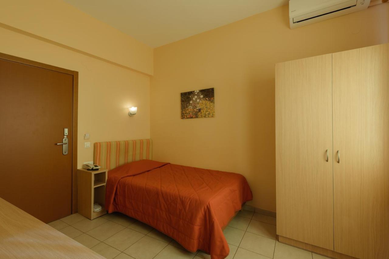 Park Hotel Nafplio Exterior photo